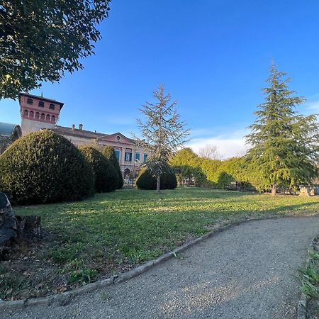 Il Castello Di Bubbio Hotel Exterior photo